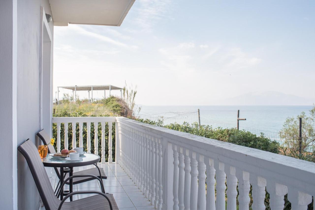 Ammoudino Del Mare Apartment Bagian luar foto